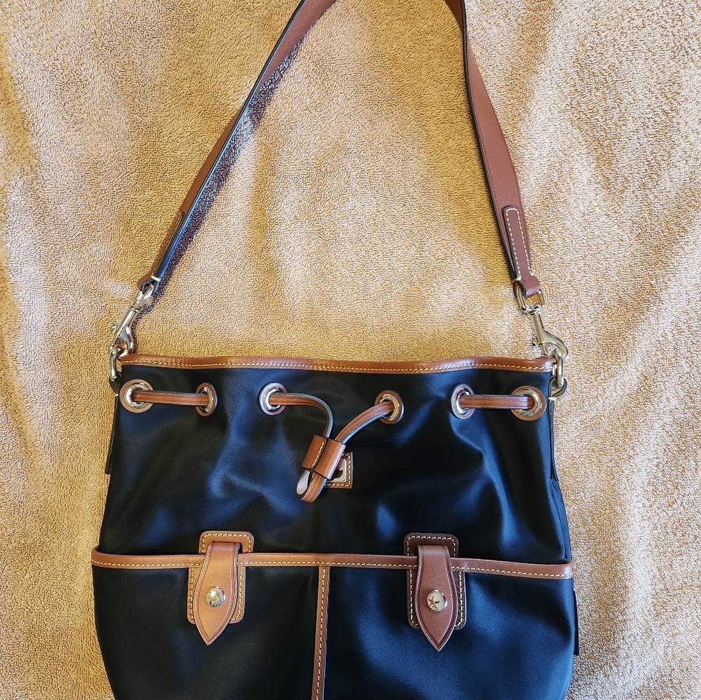 New Dooney & Bourke Black Nylon with Tan Leather Trim